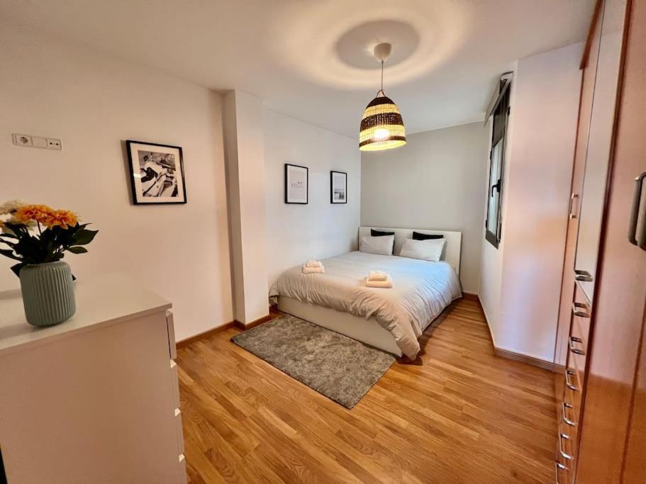 Apartment Espacioso Y Familiar Terrassa